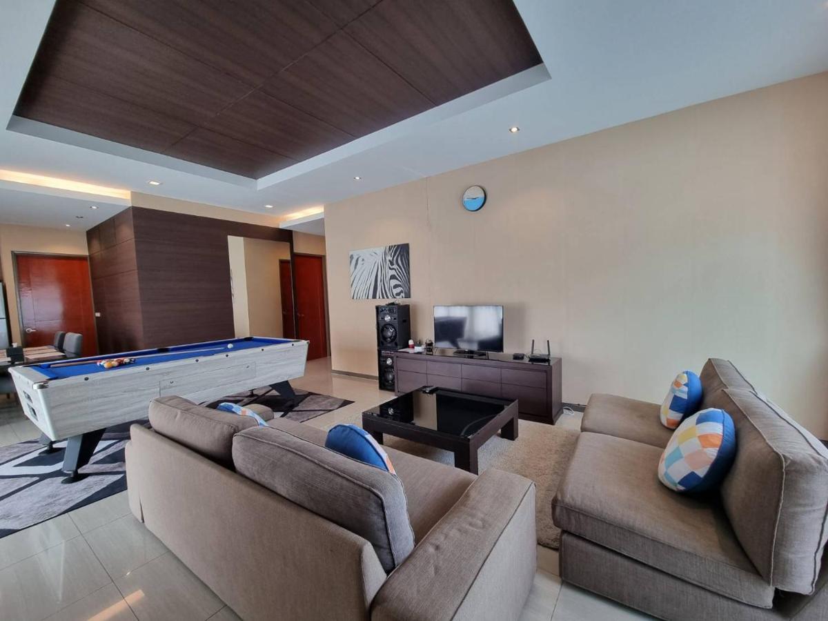 Midas Pool Villa
